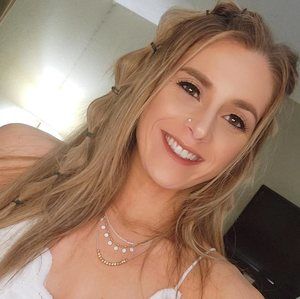 Meet your Posher, Bailey